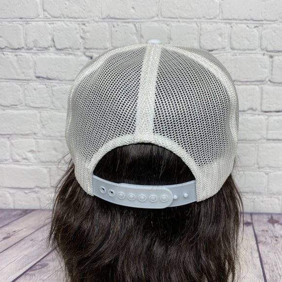 Vintage Farmer Hat Trucker Mesh Cap Snapback White STADNICK Dairy Farms Cow - Picture 3 of 10